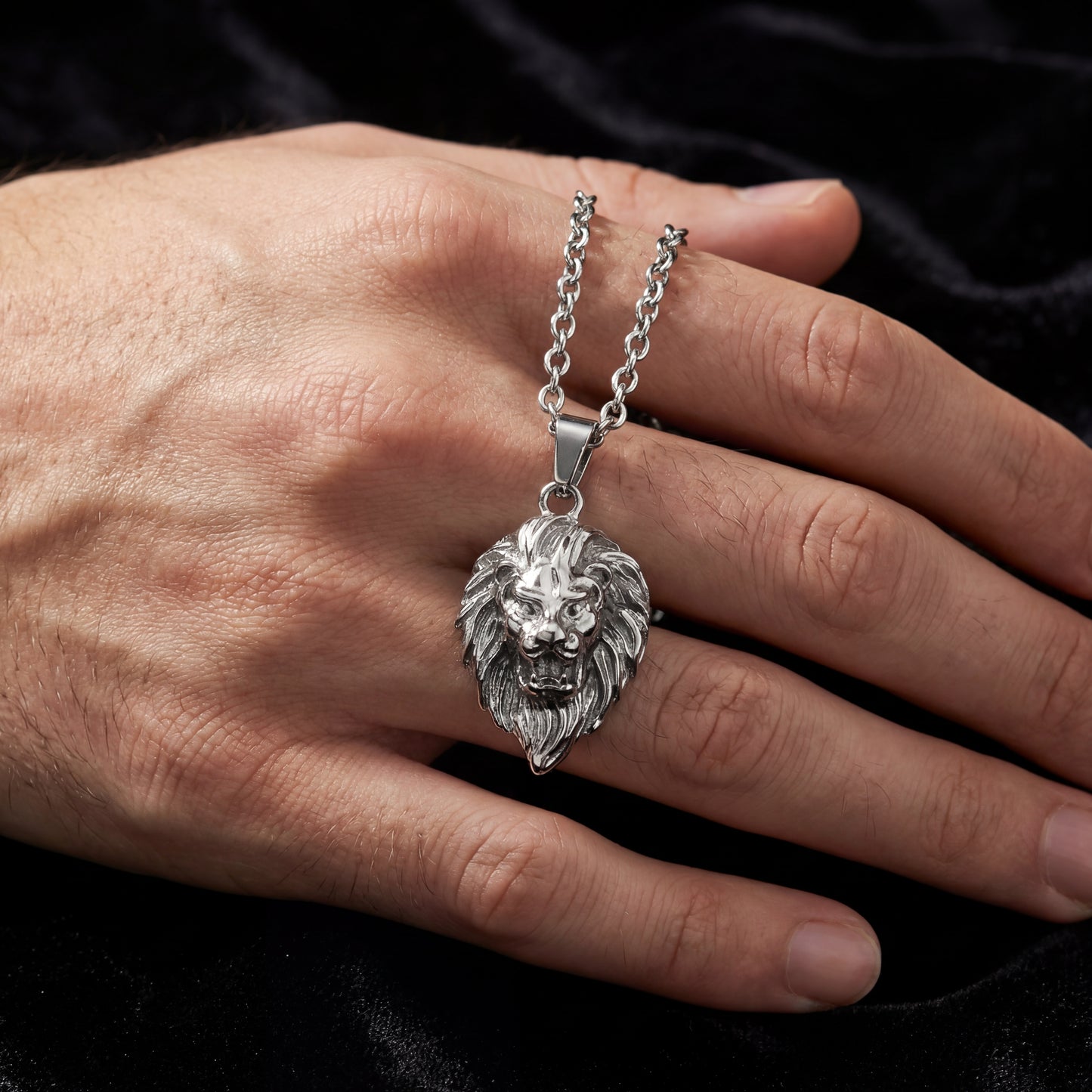 Lion (Silver)