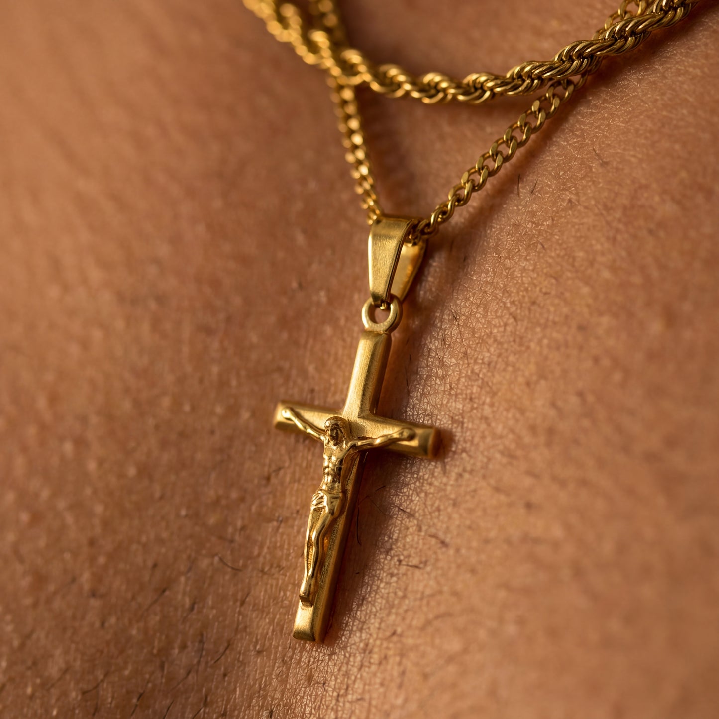 Gold Set - Crucifix and 5mm Rope Chain Necklace