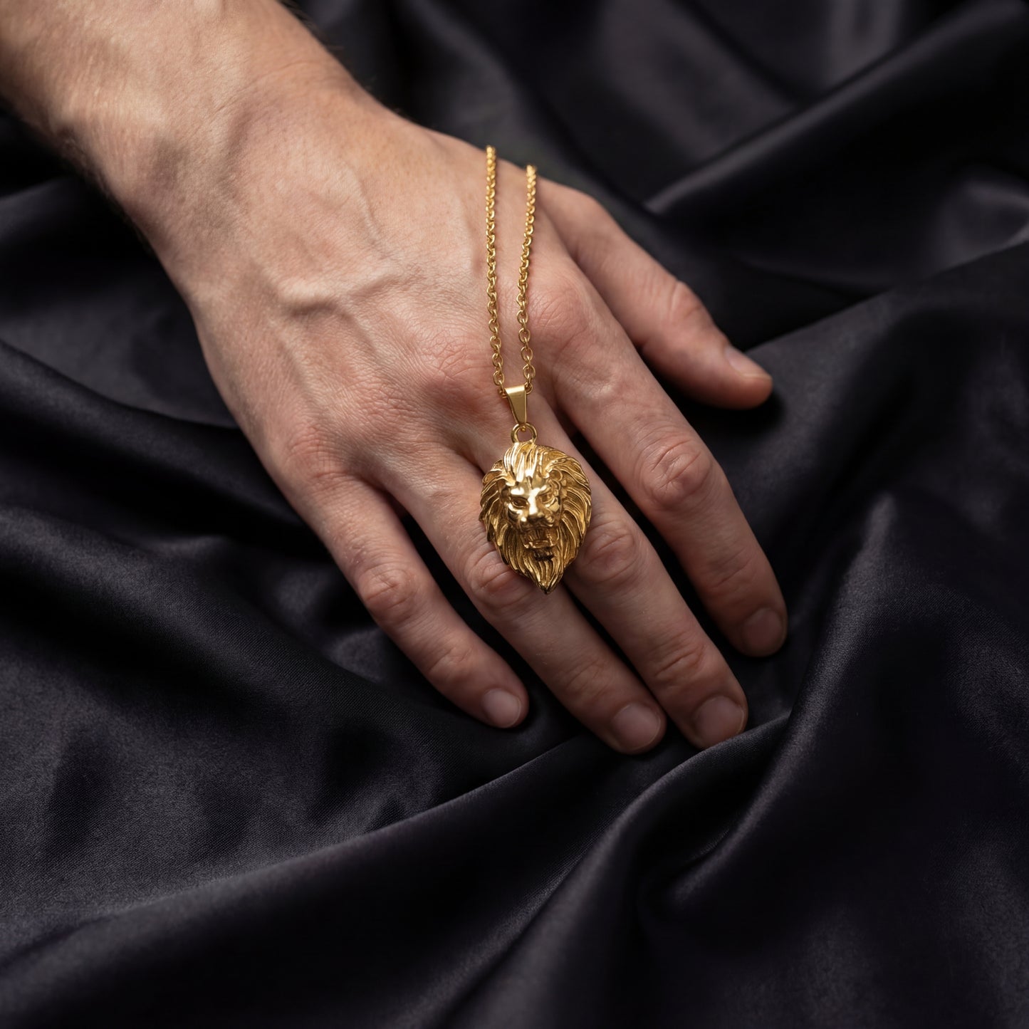 Lion (Gold)
