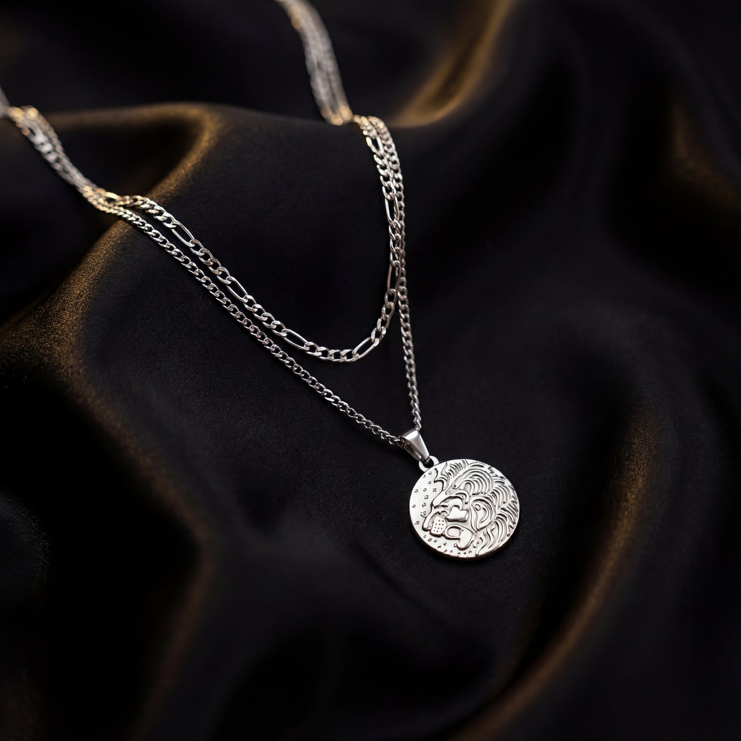 Lion Pendant Necklace - Silver