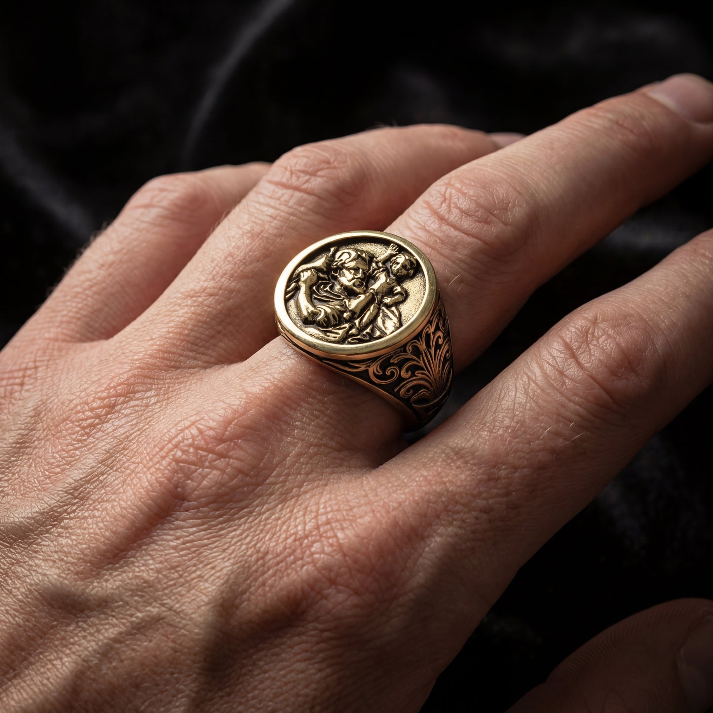 St. Christopher Ring (Gold)